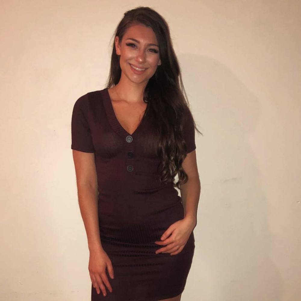 Meet your Posher, Sophia